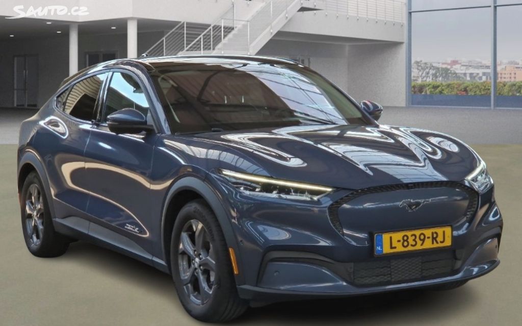 Ford Mustang Mach-E, 99kWh, ER Premium RWD, SOH 93% – fotografie 1 z 8